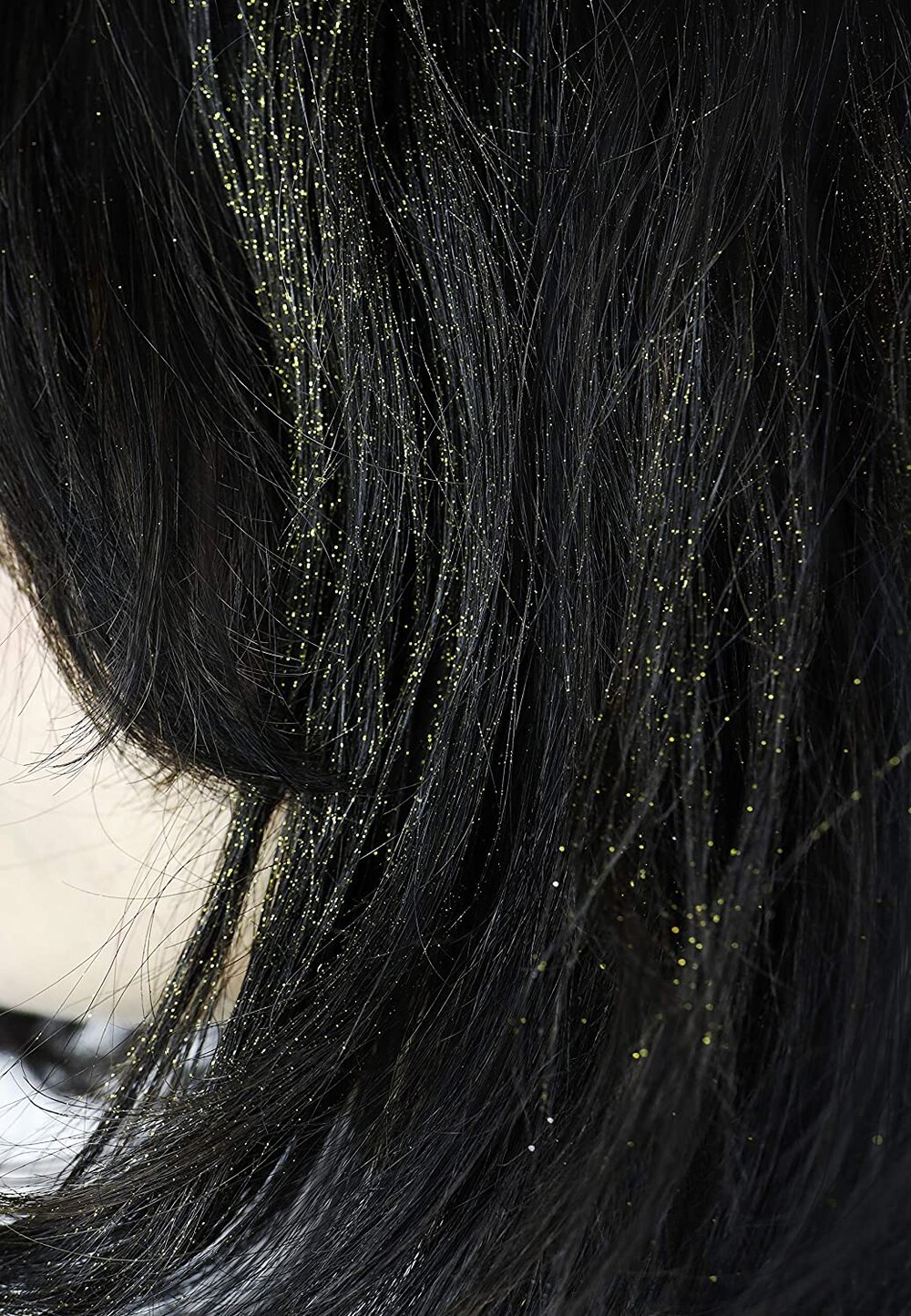 CAI BEAUTY NYC Hair and Body Glitter Spray - Glitter Gold — Cai Cosmetics