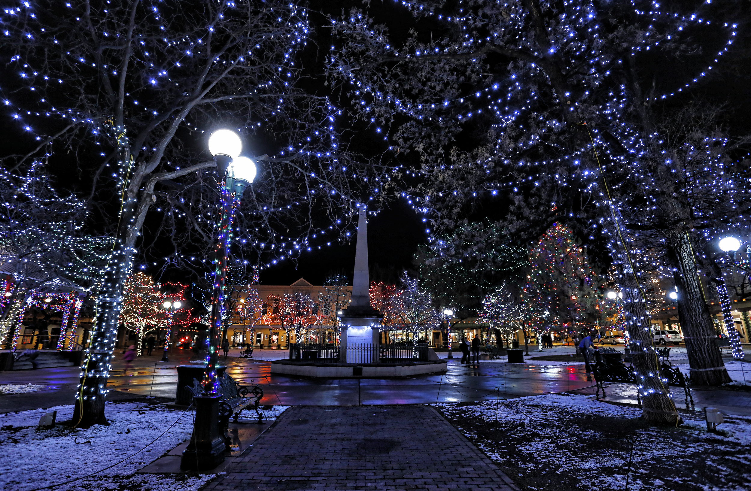 Plaza.jpg