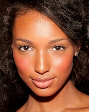 Photo courtesy: makeup.allwomenstalk.com