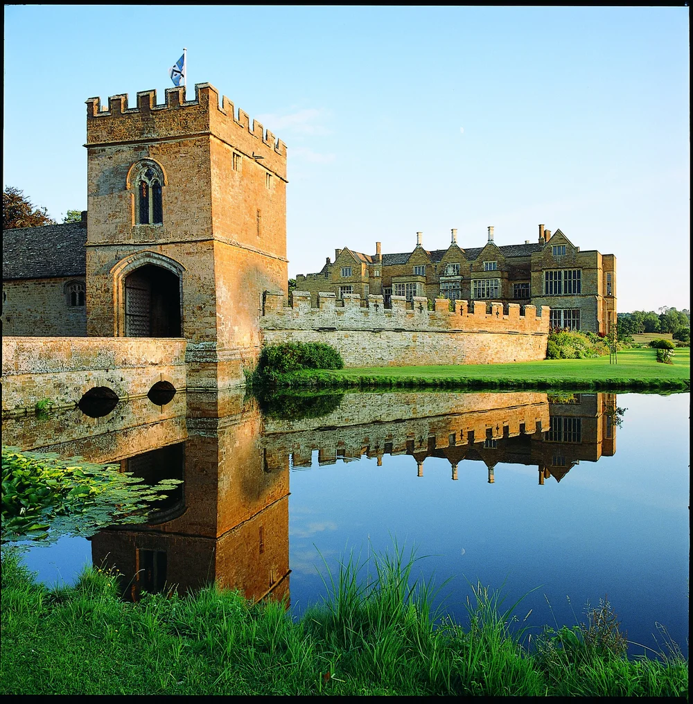 Treasure Houses of Southern England — Discover Europe Ltd