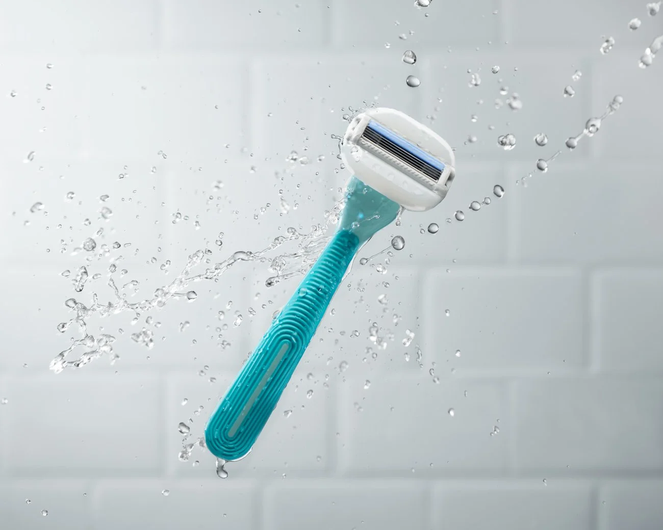 flamingo-razor-shower-beauty-product.jpg