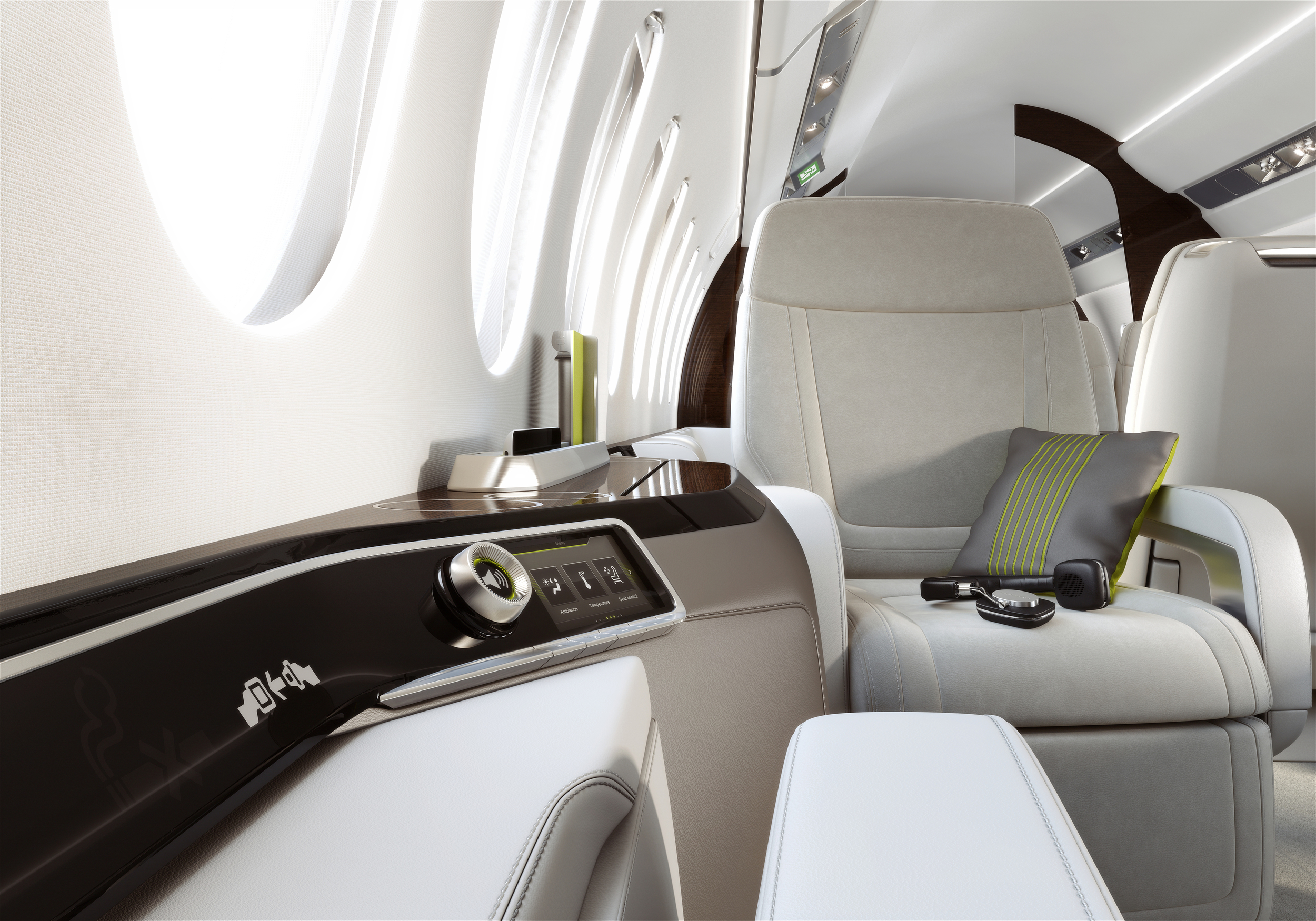 Falcon 5X Interior.jpg