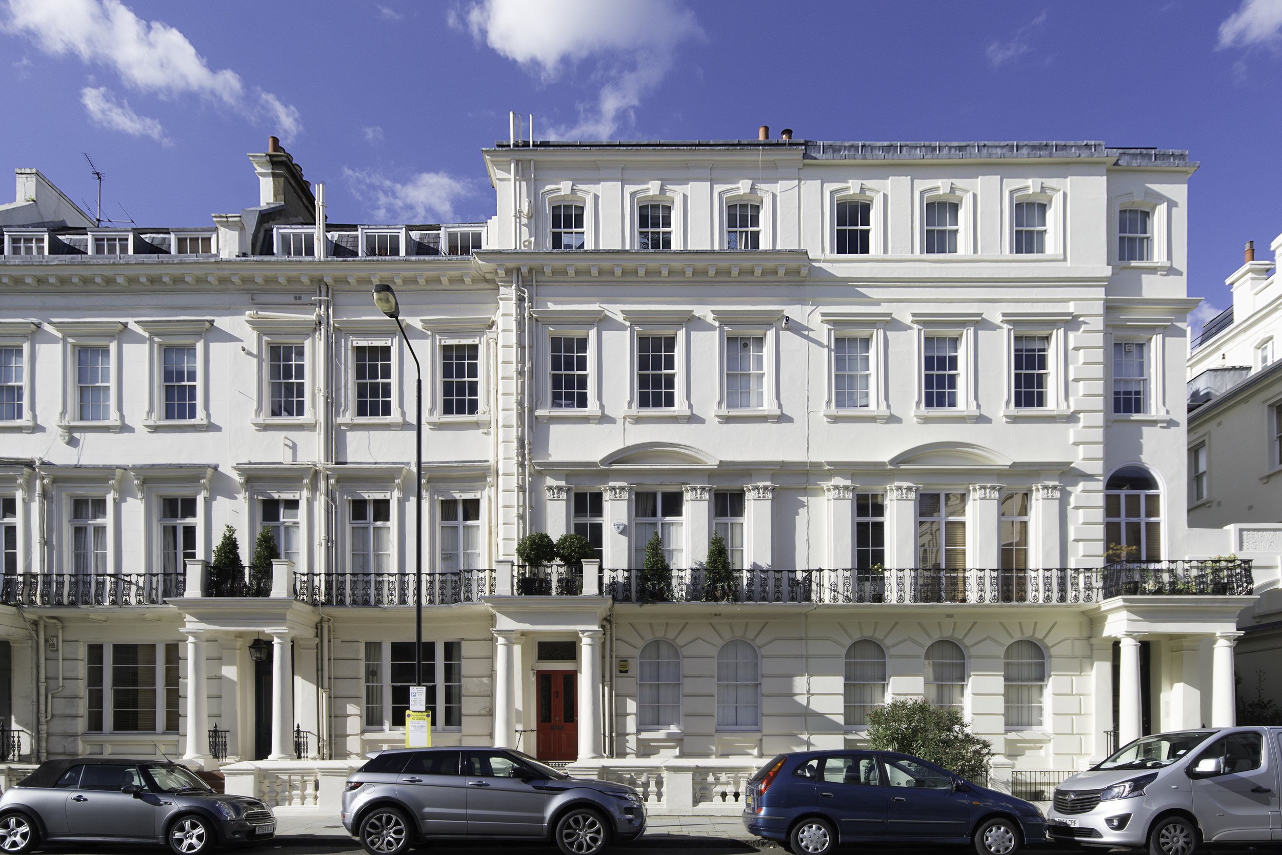 Domus-Nova-Kensington-Park-Gardens-London-property-7.jpg