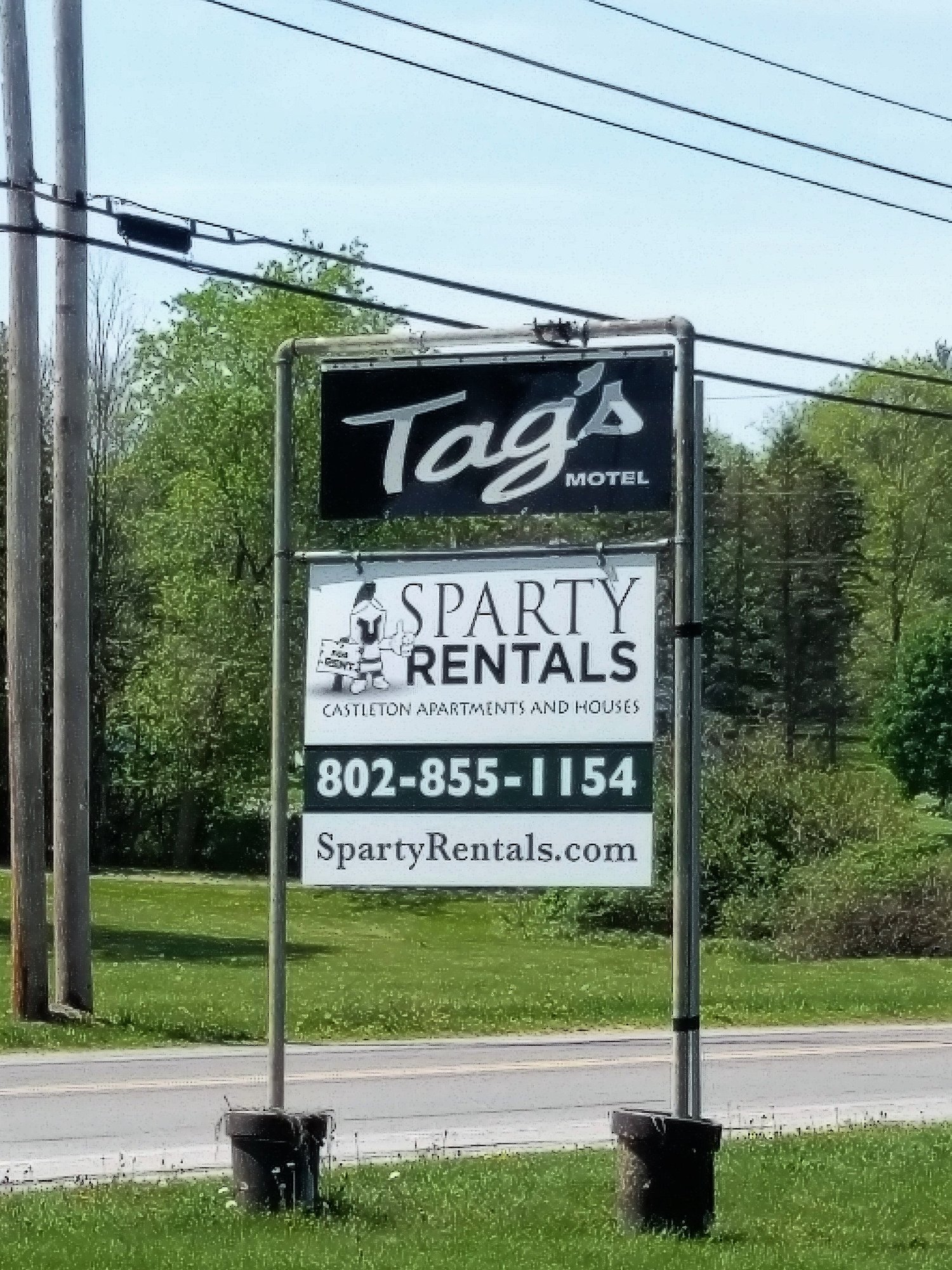 Tag's+Sign.jpg