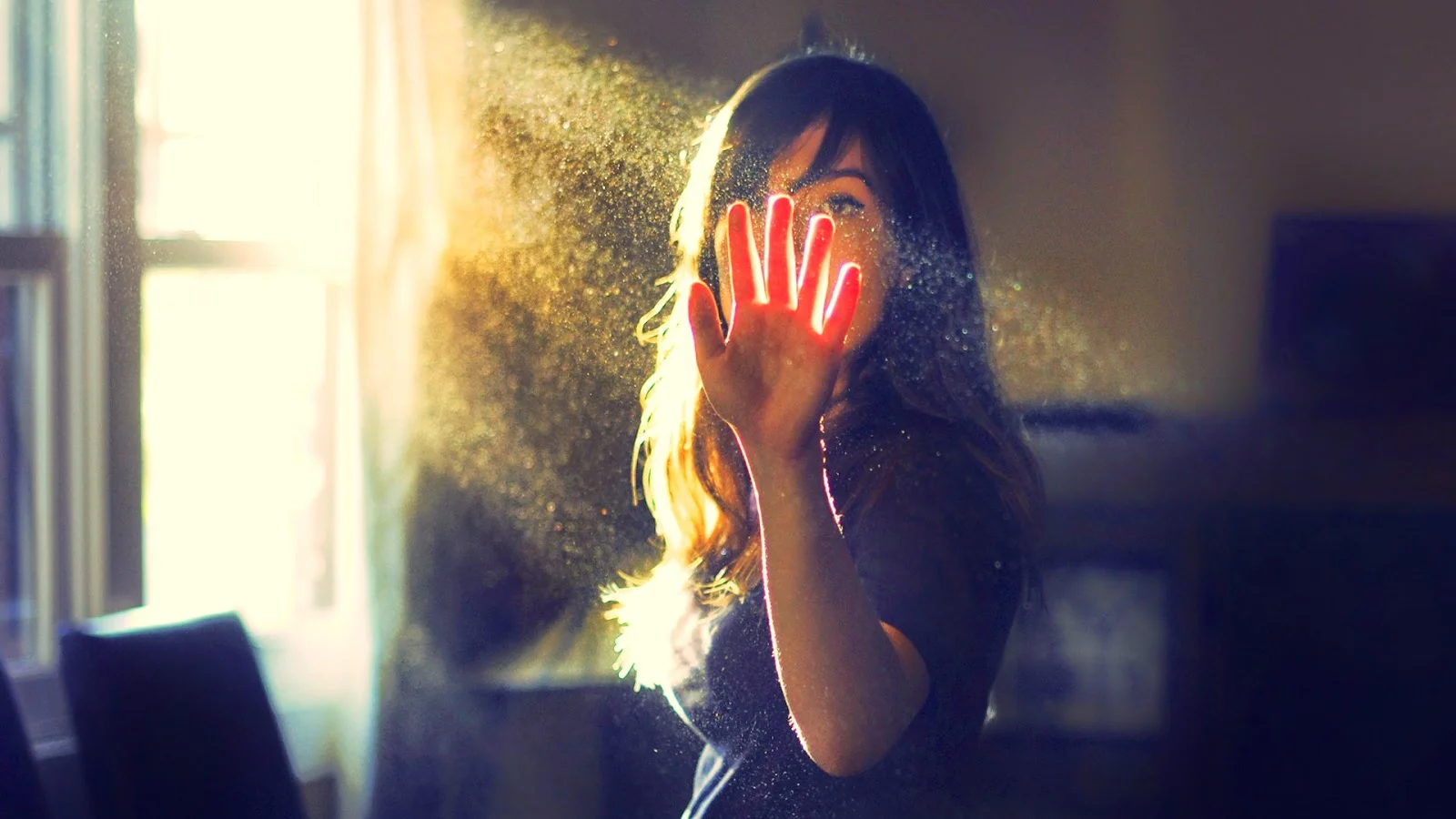 light woman - ray and dust.jpg