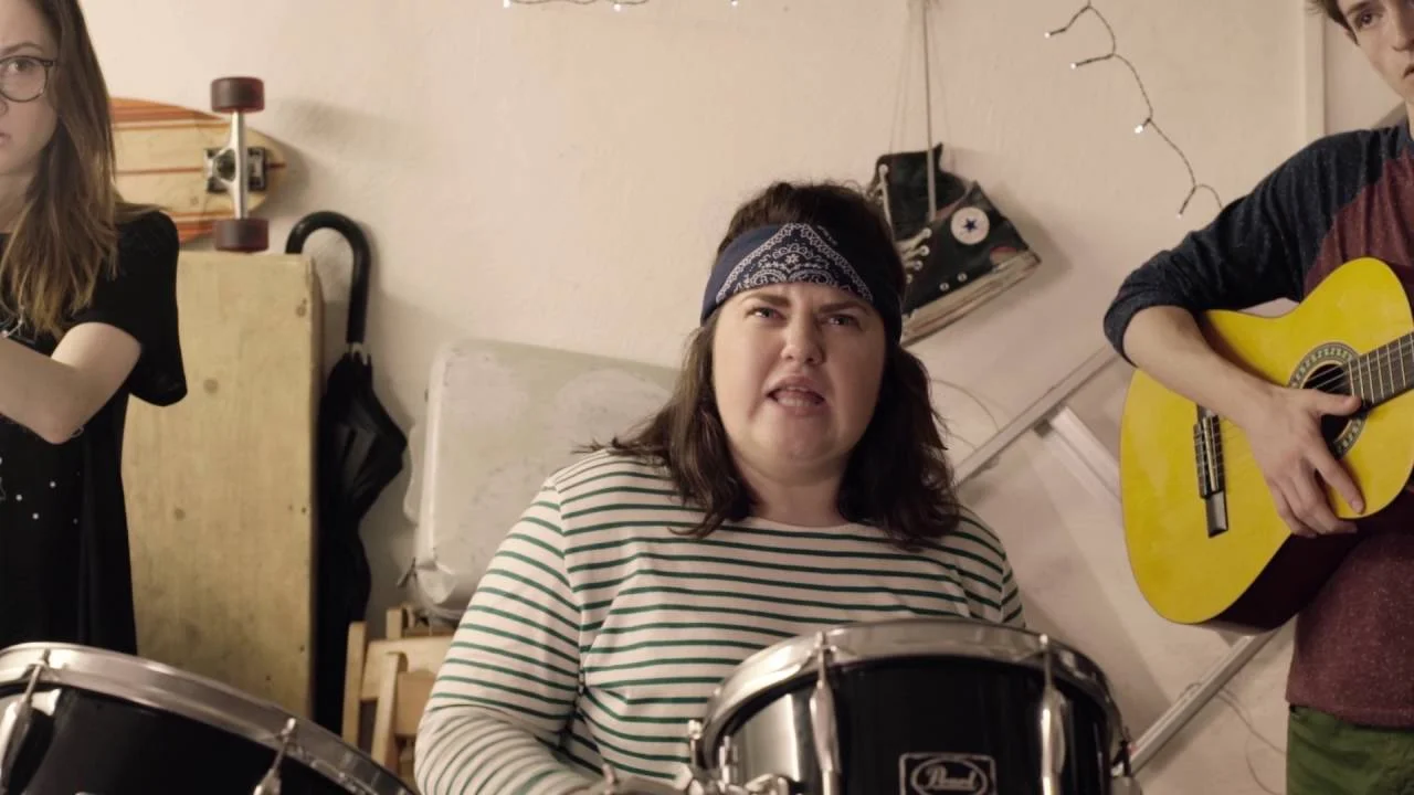 Broken Biscuits (2017) trailerdir. Rory Gibsonsound design - recording