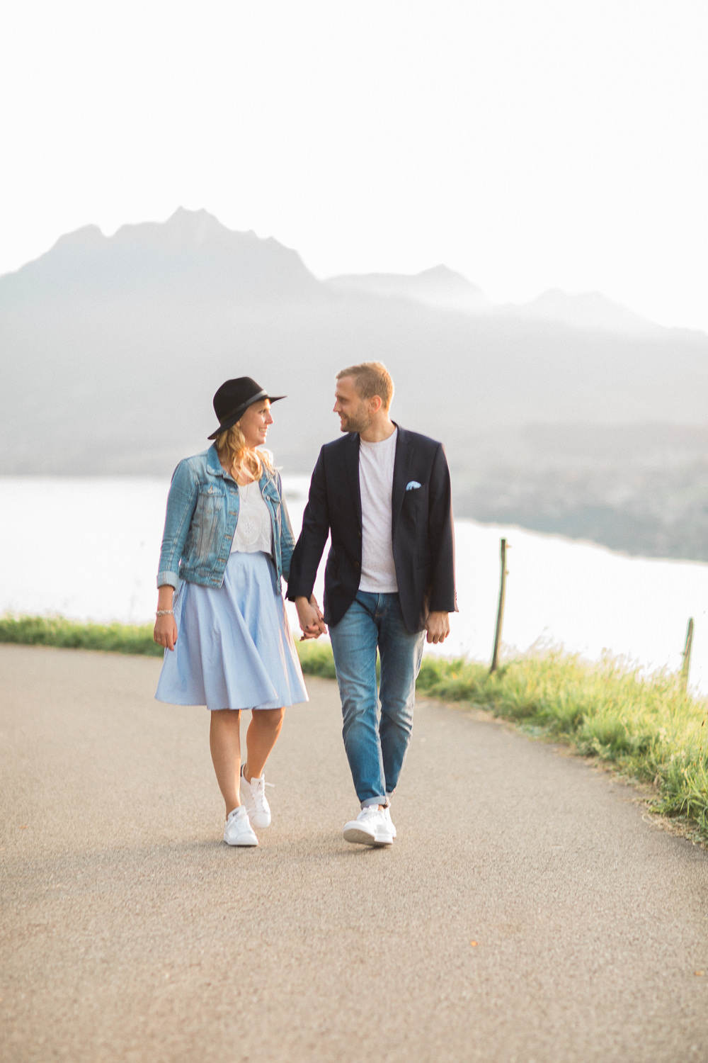 Schlichte Verlobungsfotos in Luzern (Maleana Hochzeitsmanufaktur)
