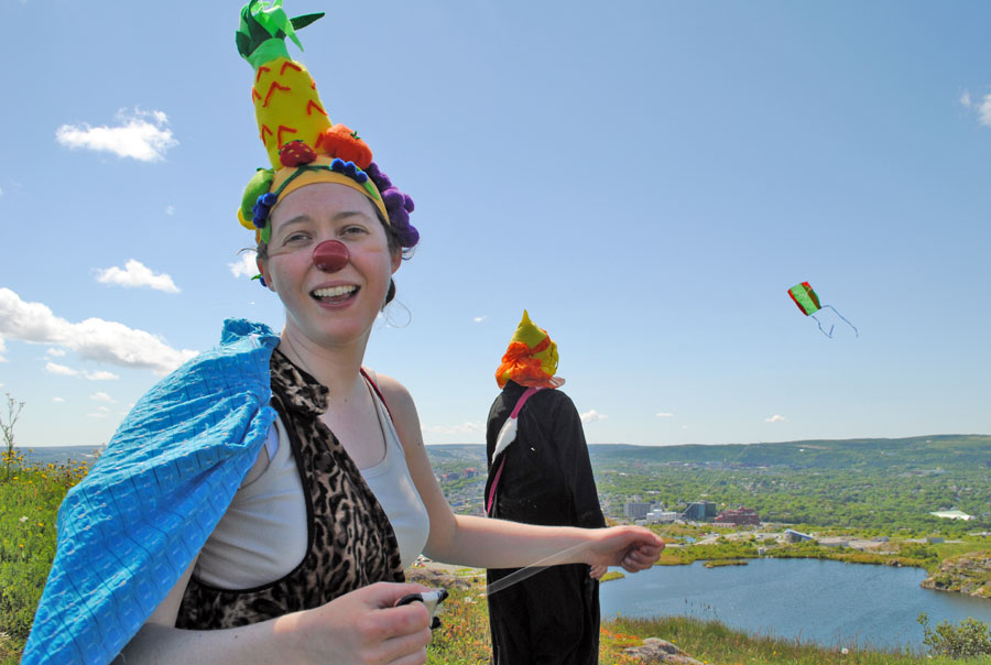  Fruithead and kite. Signal Hill, St. John's. Photo by Elling Lien.&nbsp; 