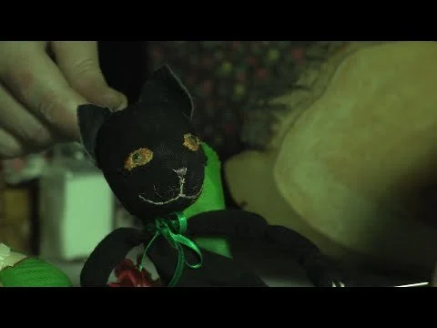 Hungry Little Shadow: A Puppet Show