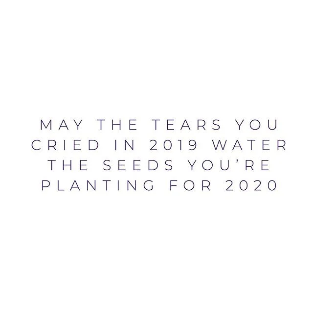 Don&rsquo;t compare your behind the scenes to anyone else&rsquo;s top nine. .
I had some incredible moments in 2019 and my most successful year EVER for photography but as I reflect on the year the emotions that are top of mind are pain and overwhelm