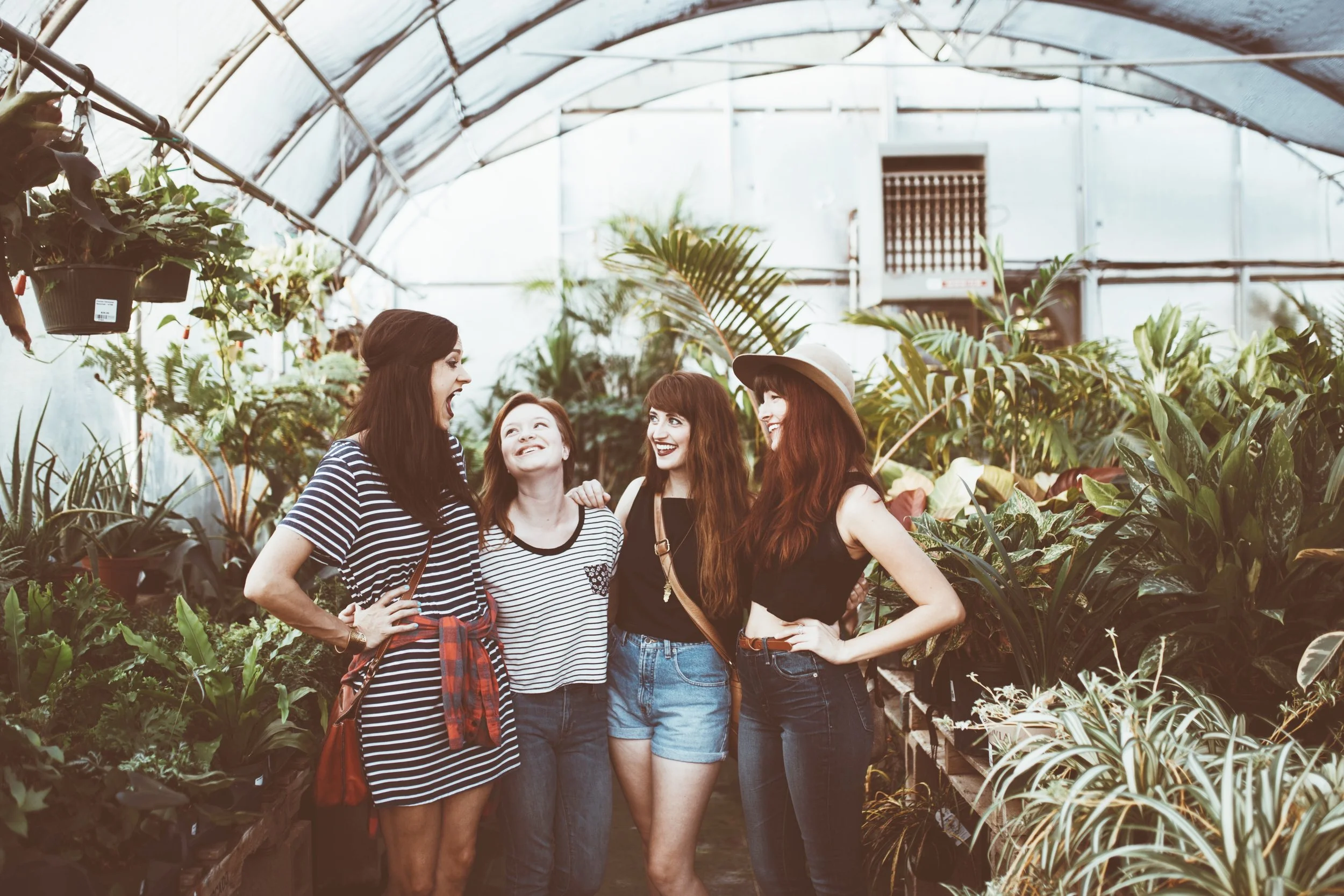 How to Create a Girlboss Support Group