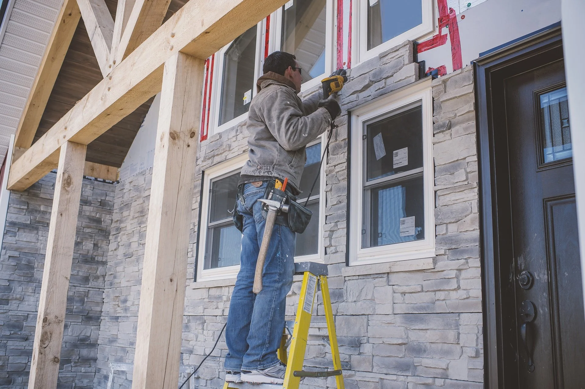 Revitalizing Your Home's Exterior: Essential Tips and Trends for a Stunning Facade Makeover