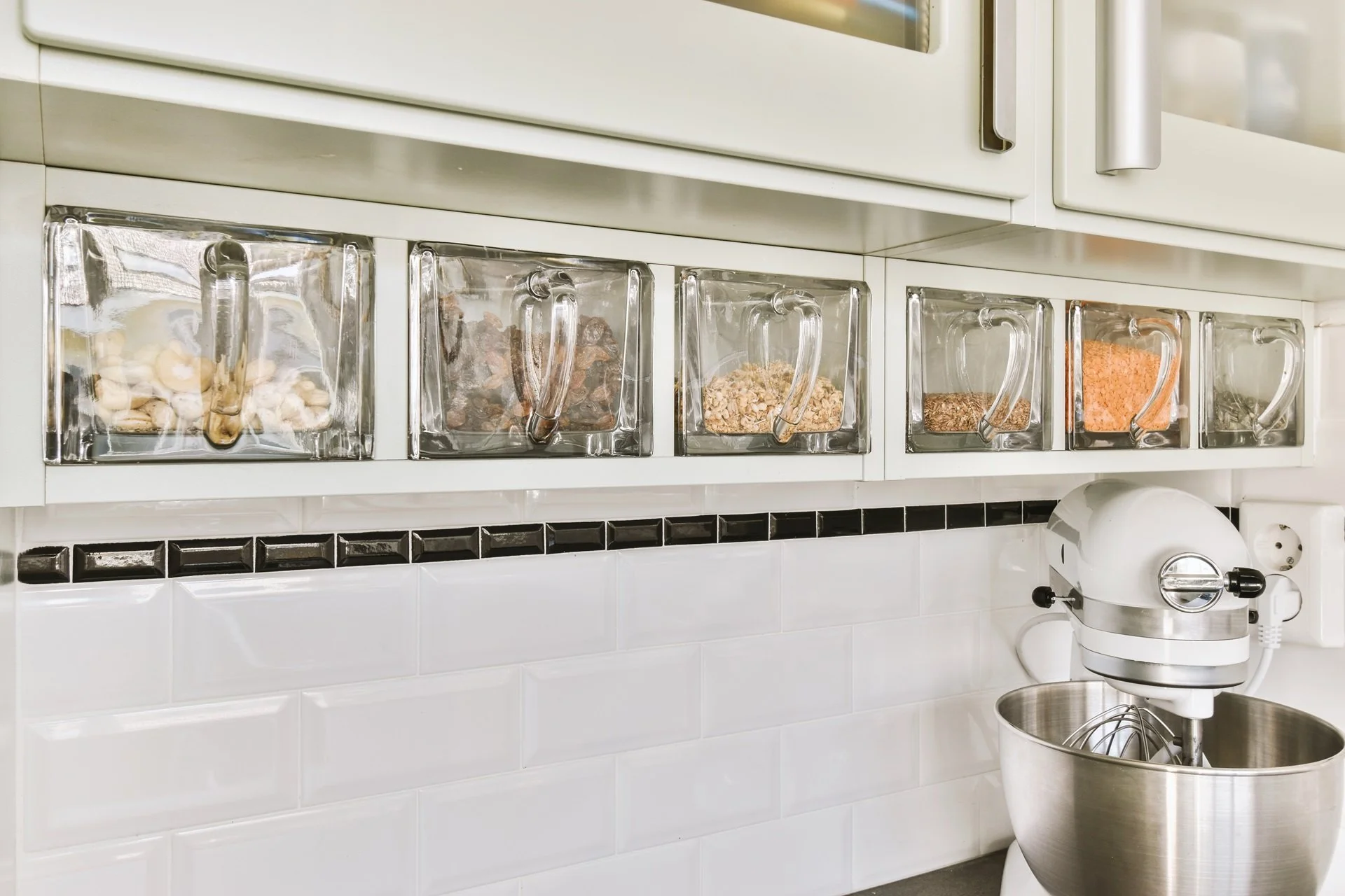 Innovative Storage Solutions for a Clutter-Free and Stylish Kitchen Remodel in Your Northern Virginia Home