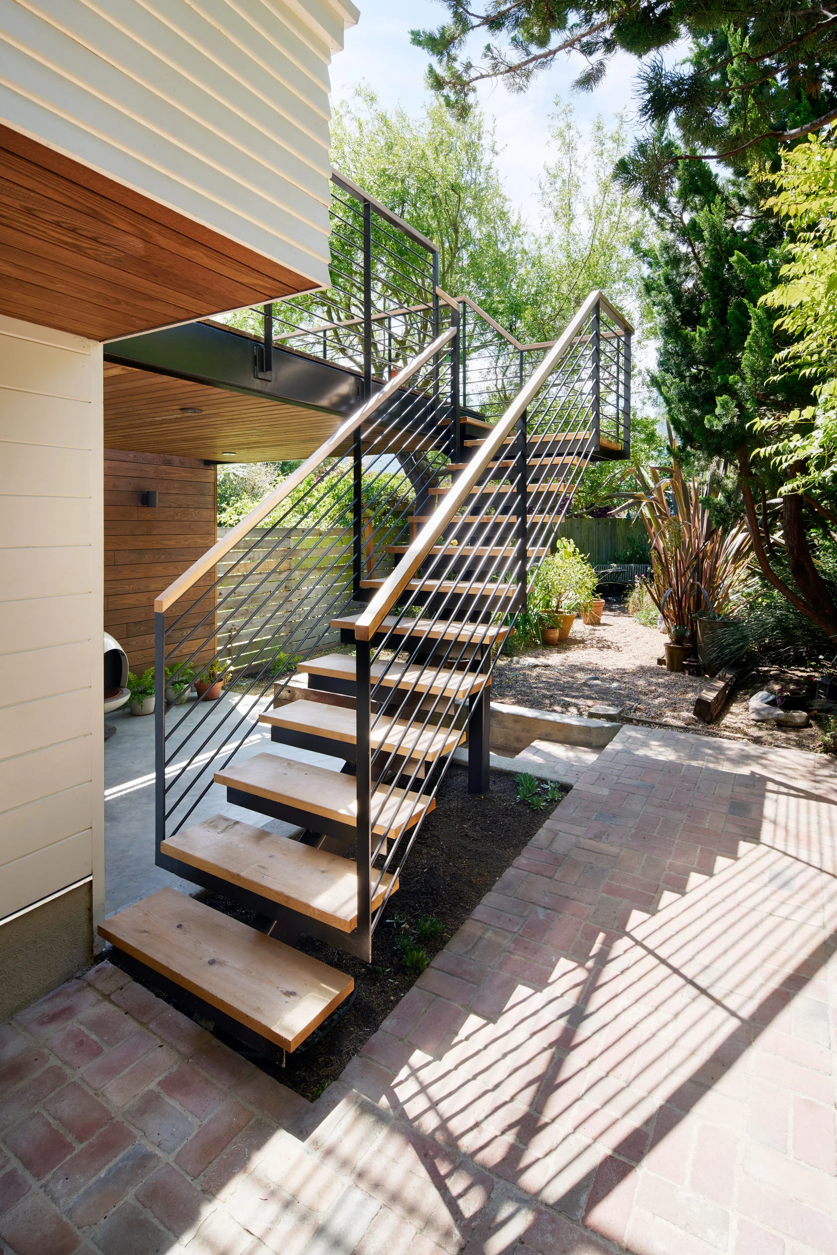 160603_Eisenmann_823Alavarado_SF-BackStair.jpg