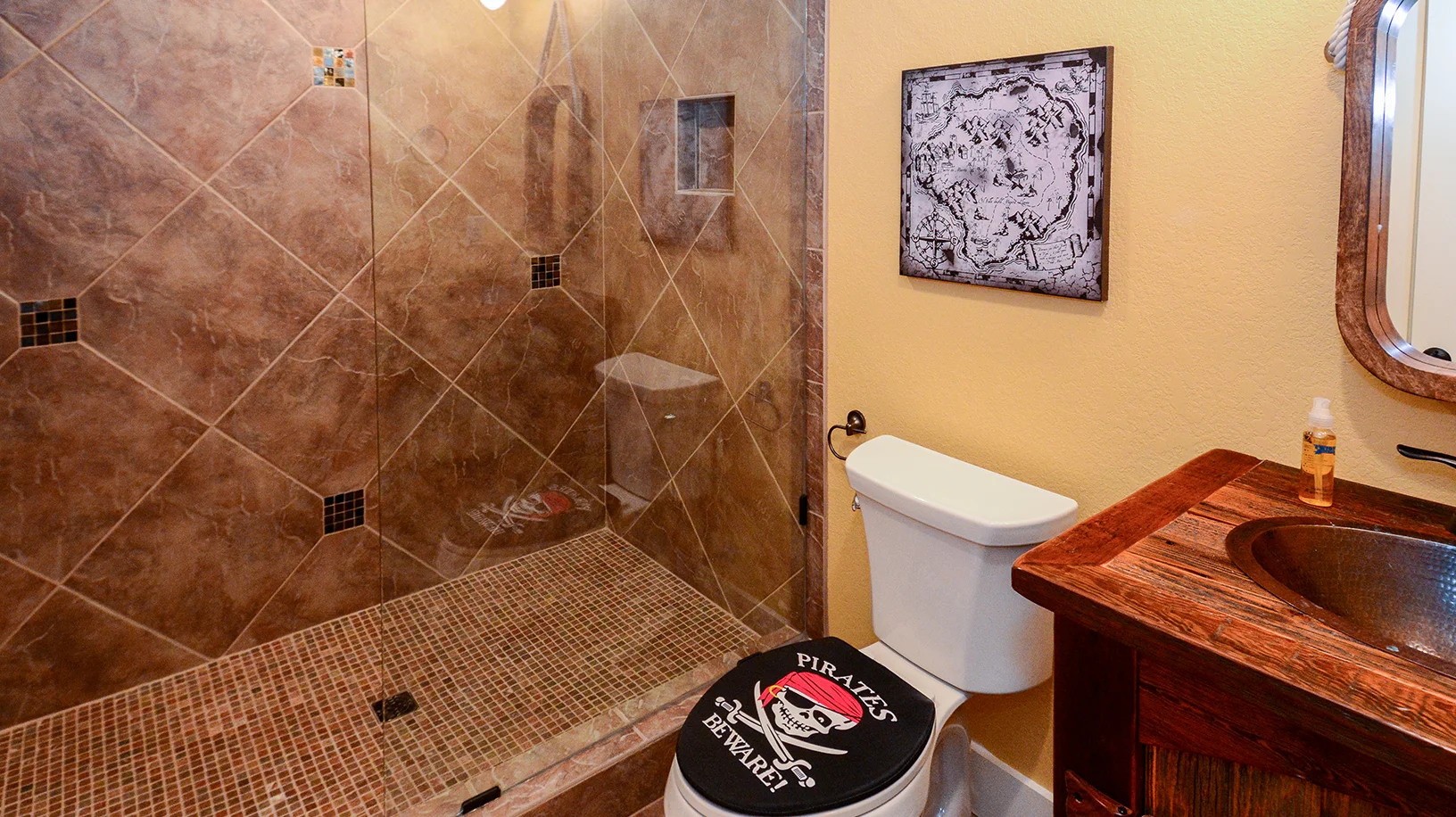 ER009-br12bath.jpg
