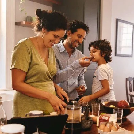 Did you know just six hours a week can transform your relationship?
The Gottman concept of &ldquo;6 Magic Hours&rdquo; is a powerful reminder that small, intentional moments of connection can make a big difference.
In my latest article, I break down 