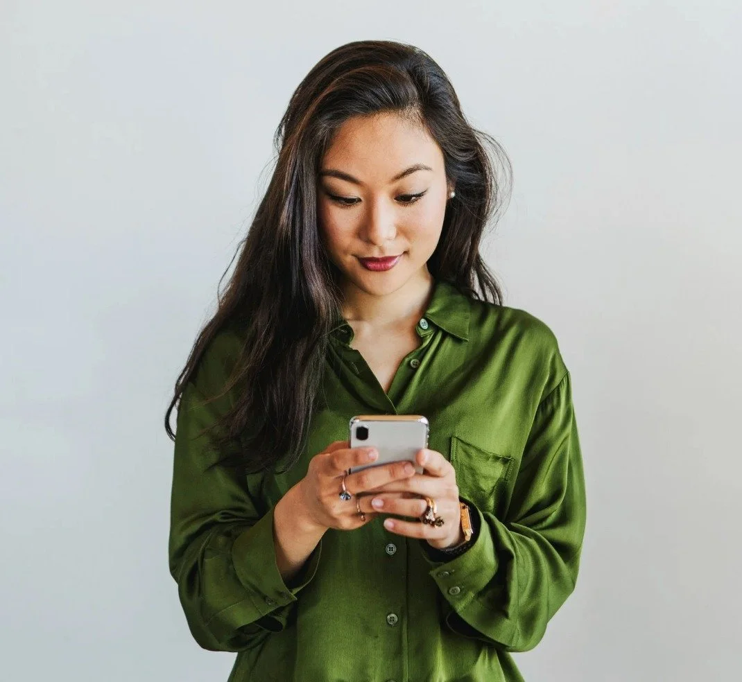 New on the blog: &ldquo;Breadcrumbing: The Silent Strain on Mental Health in Modern Relationships.&rdquo;

Breadcrumbing can be subtle&mdash;sporadic messages, vague plans, mixed signals. Sometimes it isn&rsquo;t meant to harm, but if you&rsquo;ve cl