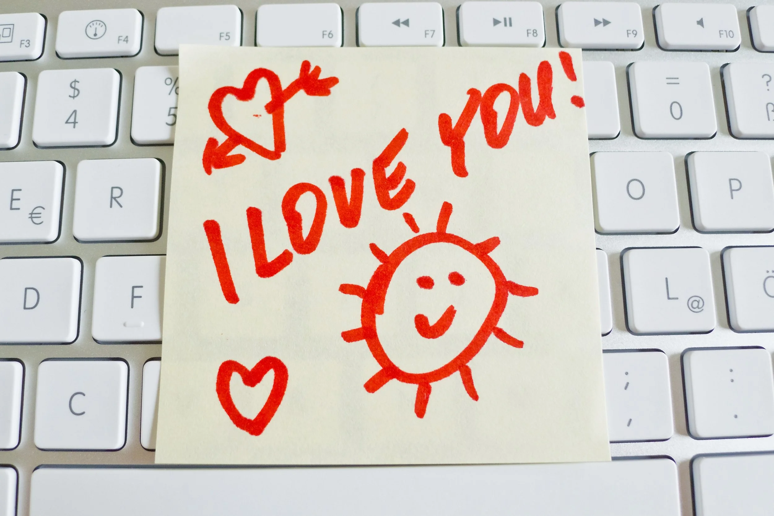 When Attraction Hijacks Your Dopamine: People as Hyperfixations