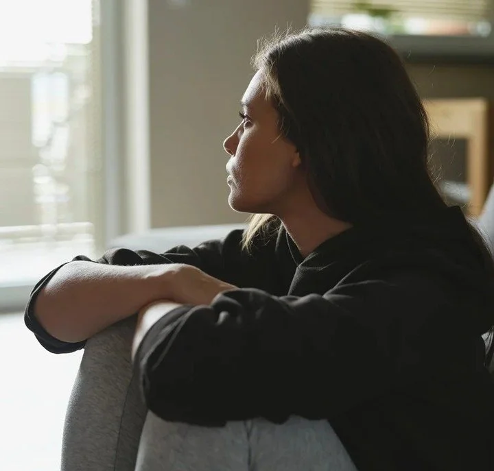 🌿 Trauma &amp; PTSD: You Don&rsquo;t Have to Carry It Alone

&ldquo;Trauma creates change you don&rsquo;t choose. Healing is about creating change you do choose.&rdquo; &mdash; Michelle Rosenthal

If it feels like past pain is still running your pre