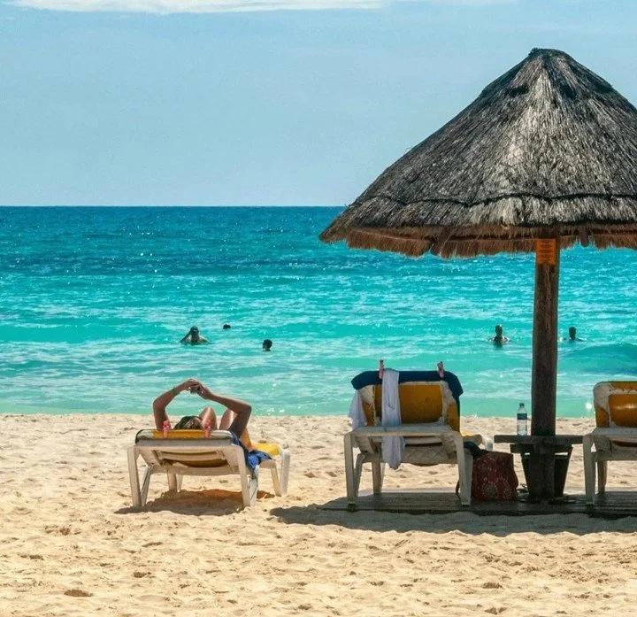 Spring break is supposed to feel like a break&hellip; but for many of us, it doesn&rsquo;t.
Changes in routine, pressure to make it &ldquo;fun,&rdquo; sensory overload, and juggling everyone&rsquo;s needs can increase stress and anxiety&mdash;especia