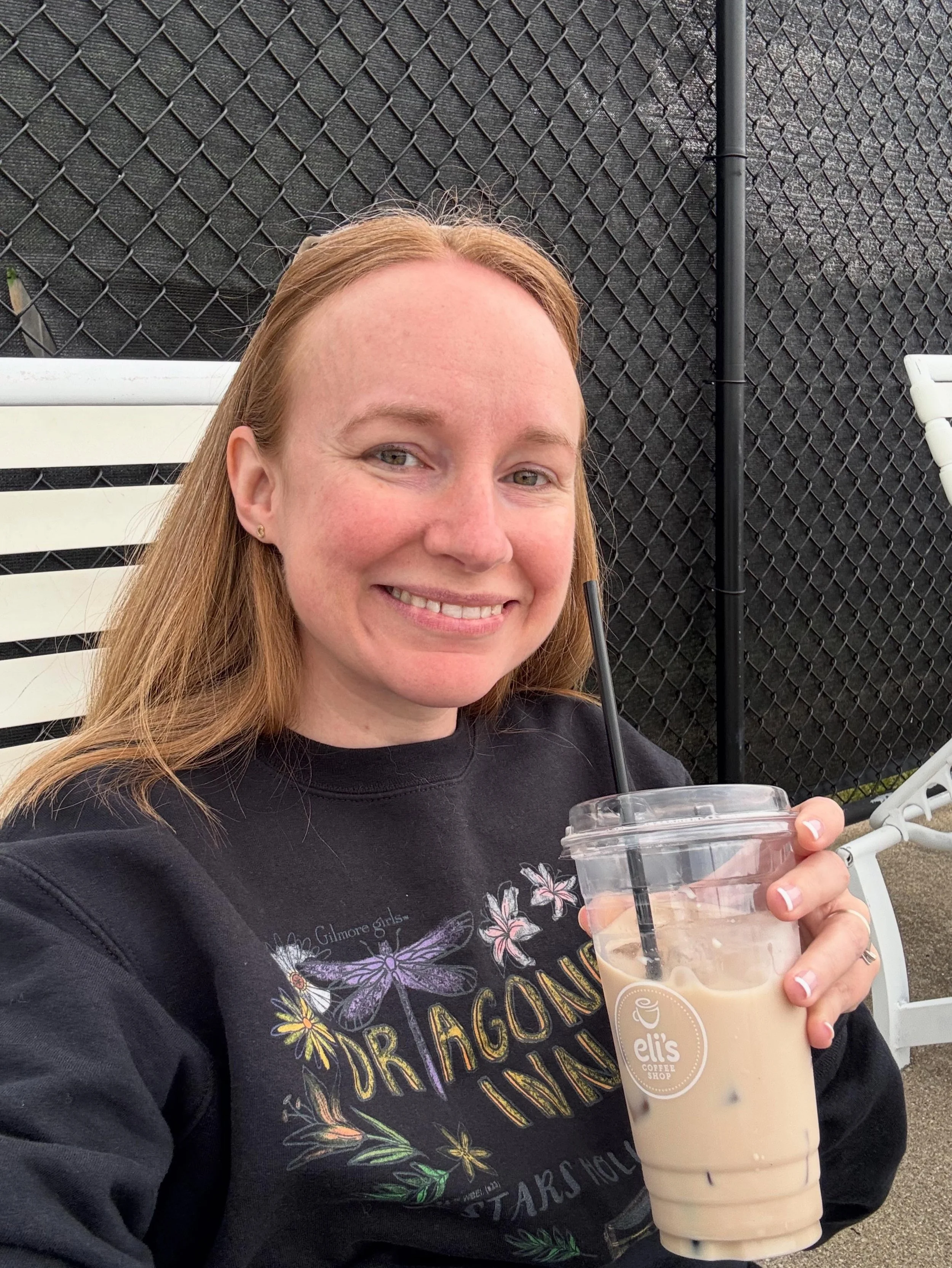 Early morning swim practice means mom gets some bonus self care! ☕️🥱

#nomakeupselfie #momlife #shopsmall  #mondaymotivation
