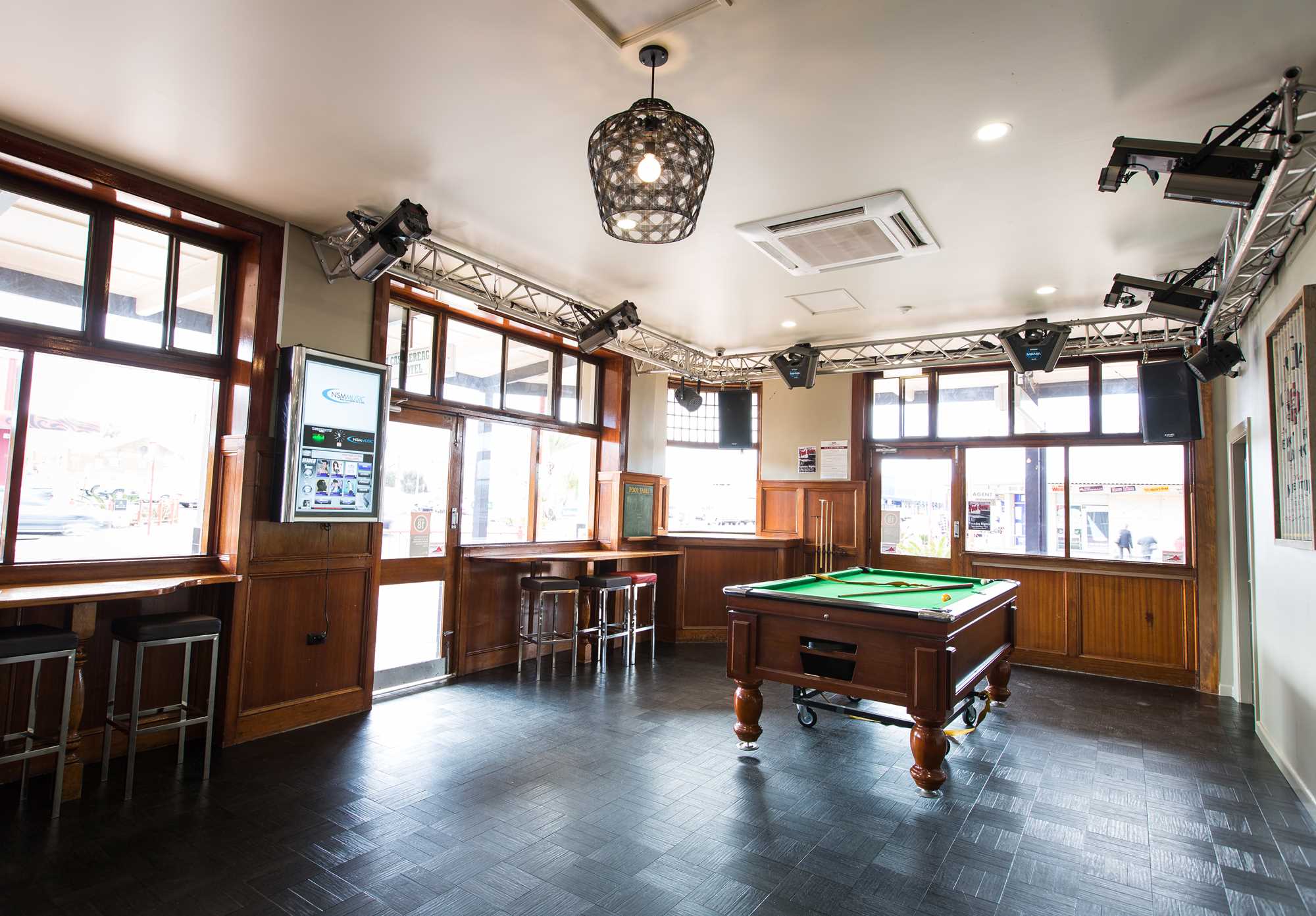 Castlereagh Hotel 2
