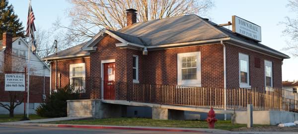 Town Hall - 122 Winchester Street, Paw Paw 25434 TEL (304) 947-7476