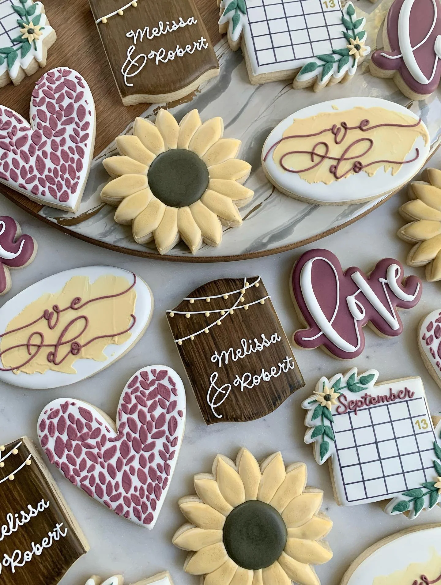 Falling in love, one cookie at a time ☺️ We&rsquo;ve officially entered autumn with these wedding favors!
.
.
.
#sugarcookieart #sugarcookies #decoratedsugarcookies #weddingcookies #sunflowercookies #fairfieldct #fairfieldcountyct