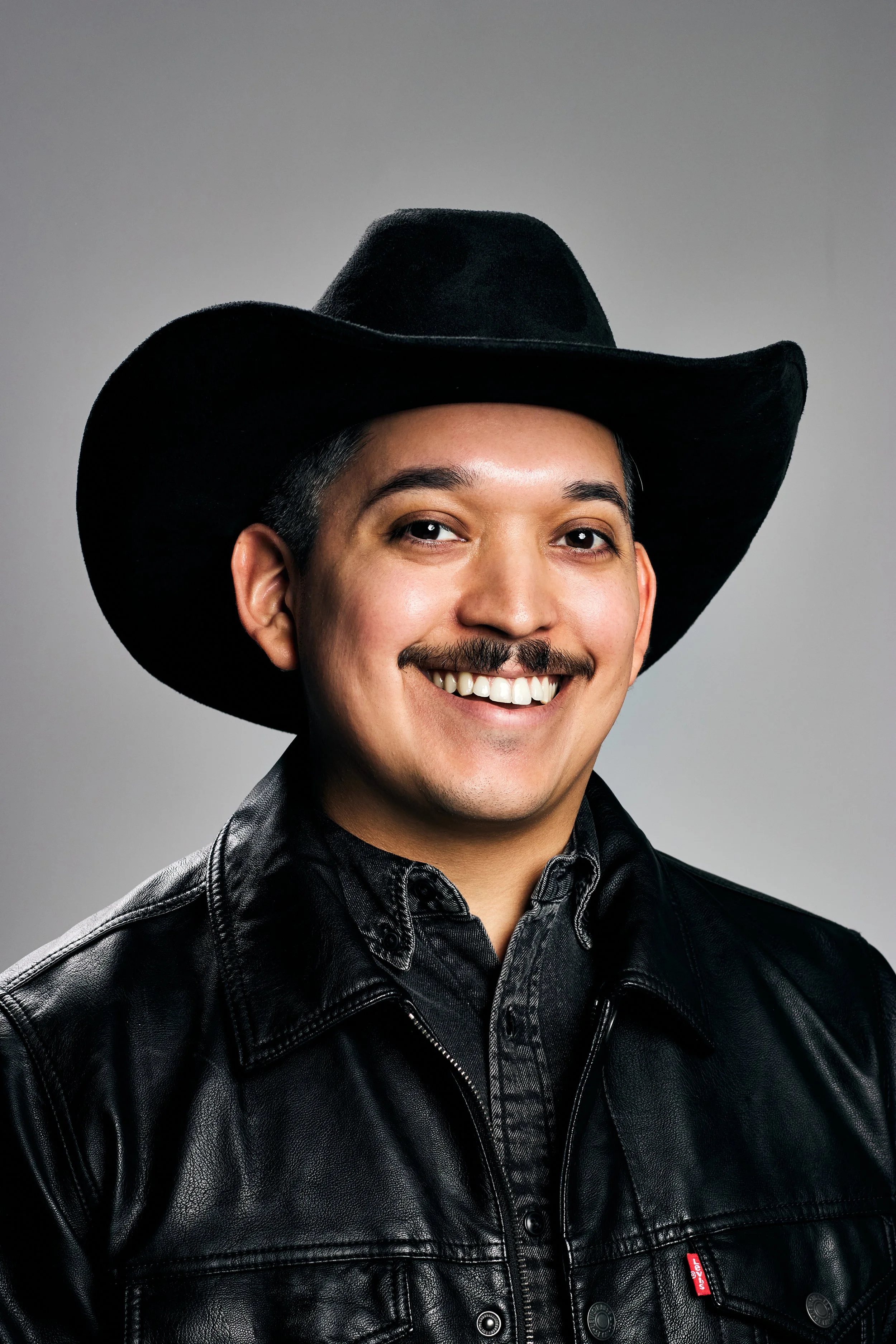 Carlos6875.jpg