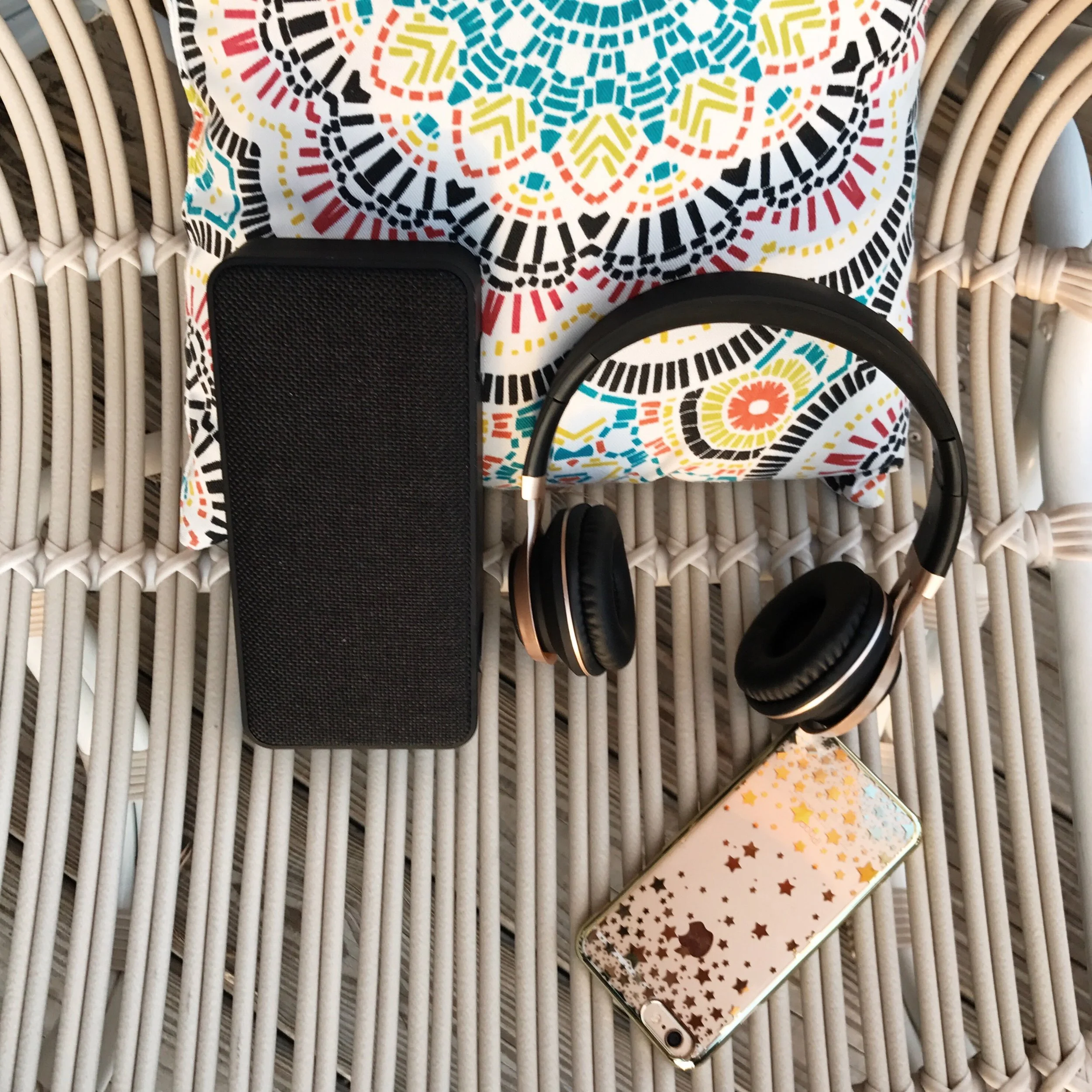 cylo haute retro wireless speaker