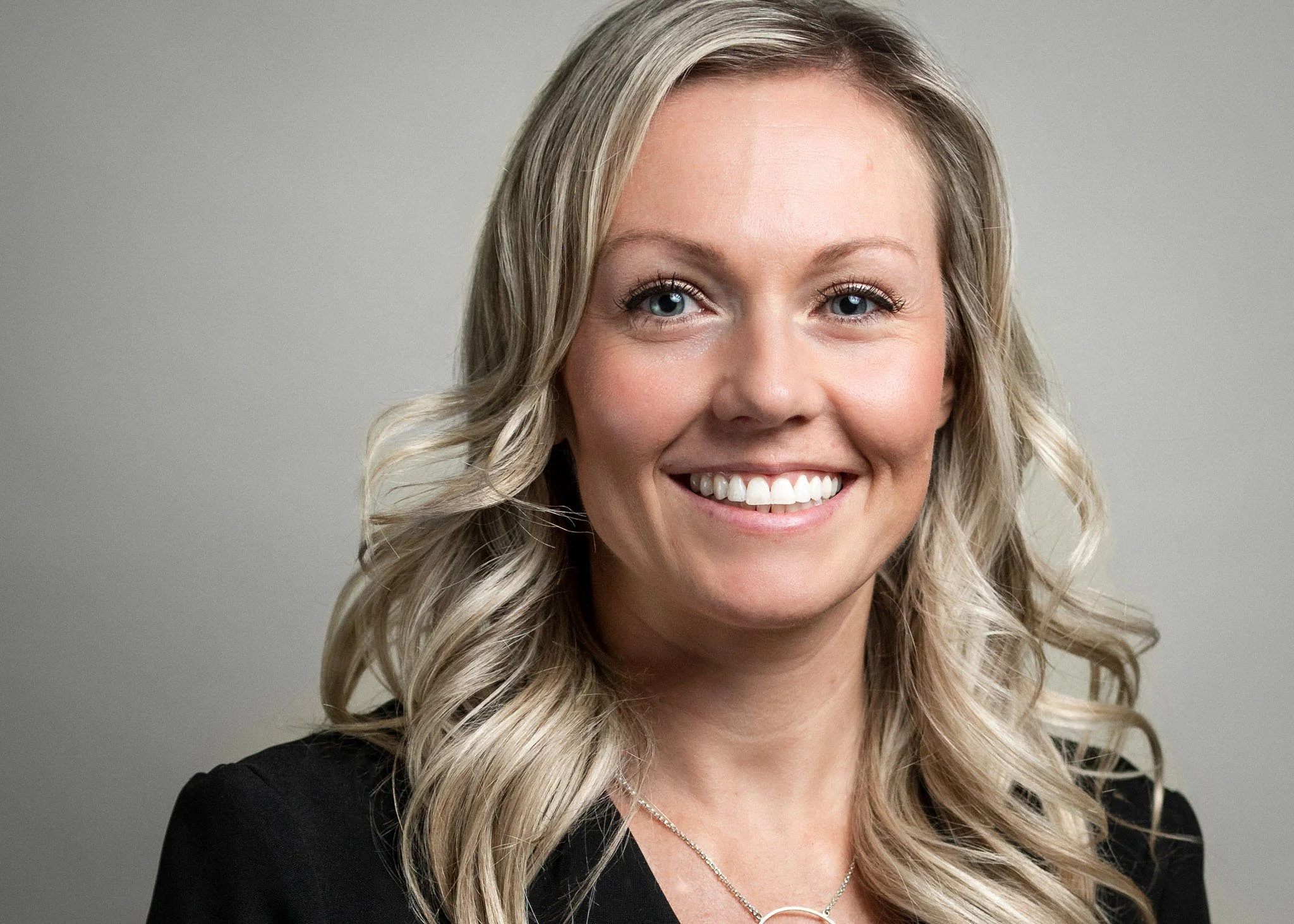 Professional-Headshot-Photographer-Portland.jpg