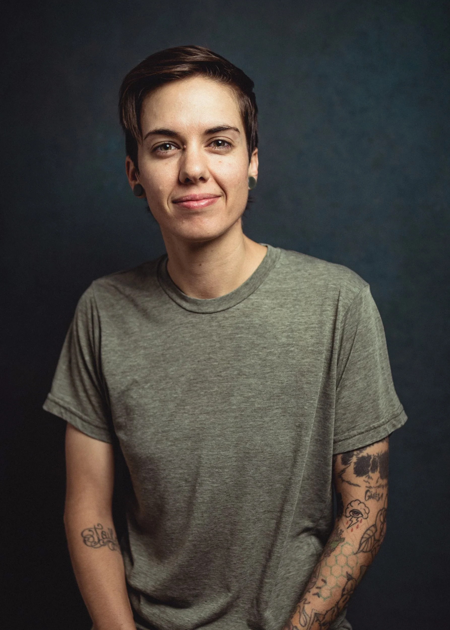 portland-studio-artist-portrait-2.jpg