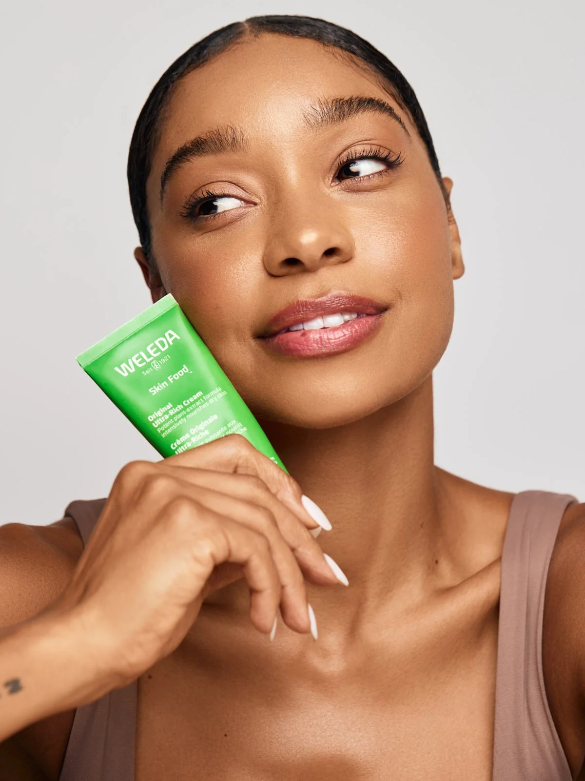 Natasha 9-8-236968 копия_1 Low Res.jpg