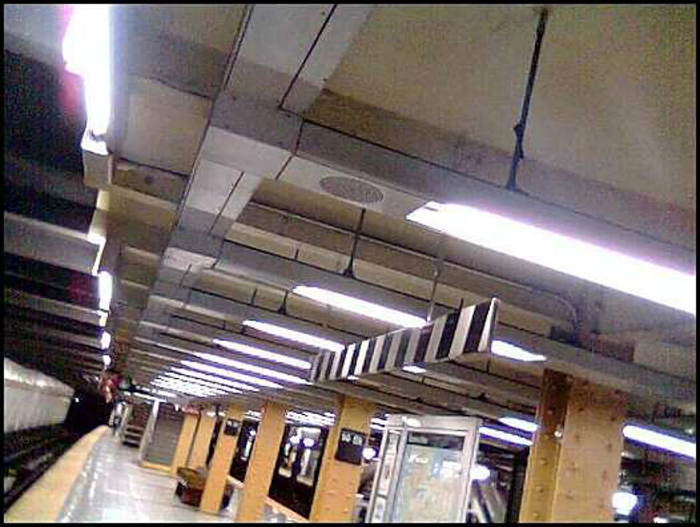 station_lighting01.jpg