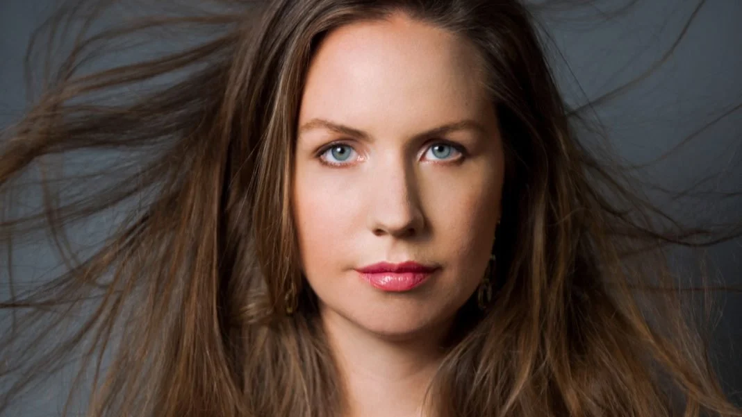 Kate-Soper-Photo-by-Liz-Linder-Courtesy-KateSoper.com_-1068x601.jpg
