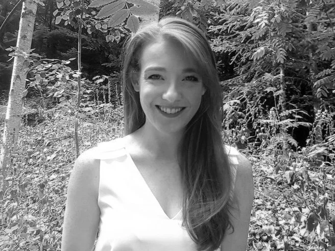 Best copywriter Hayley