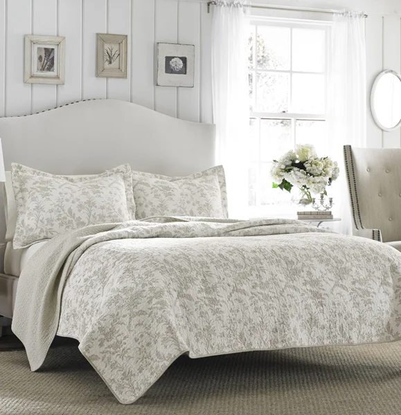 Bedding-579x600.jpg