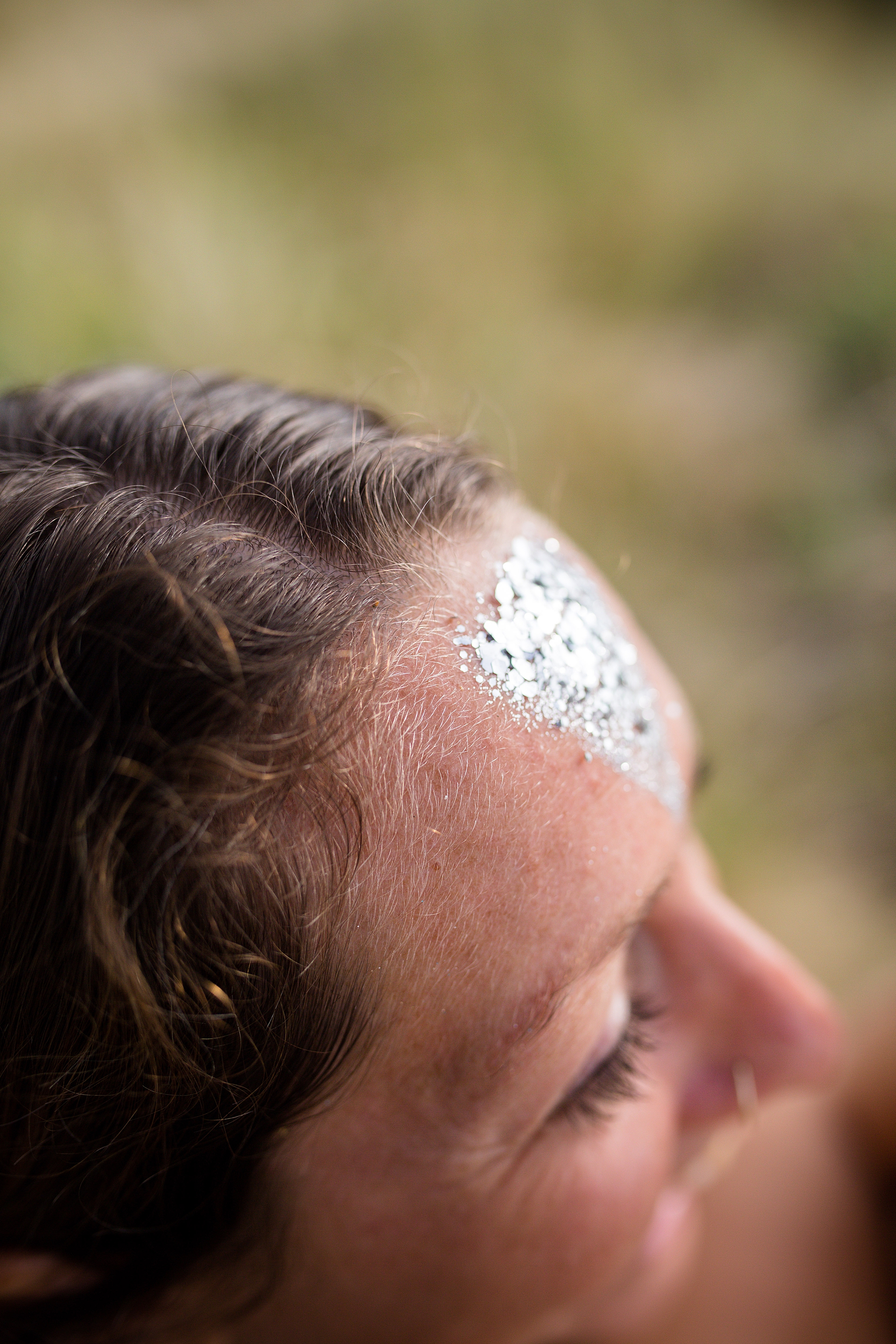 natural photography in cornwall yoga photographer biodegradable glitter by wild glitter