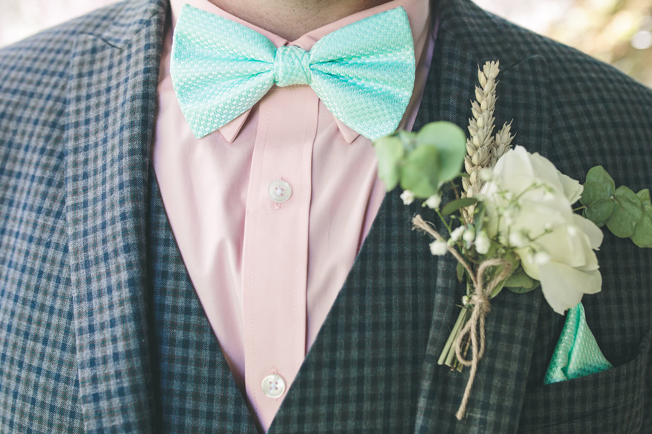 Cornwall Wedding photographer Cutlinwith Farm