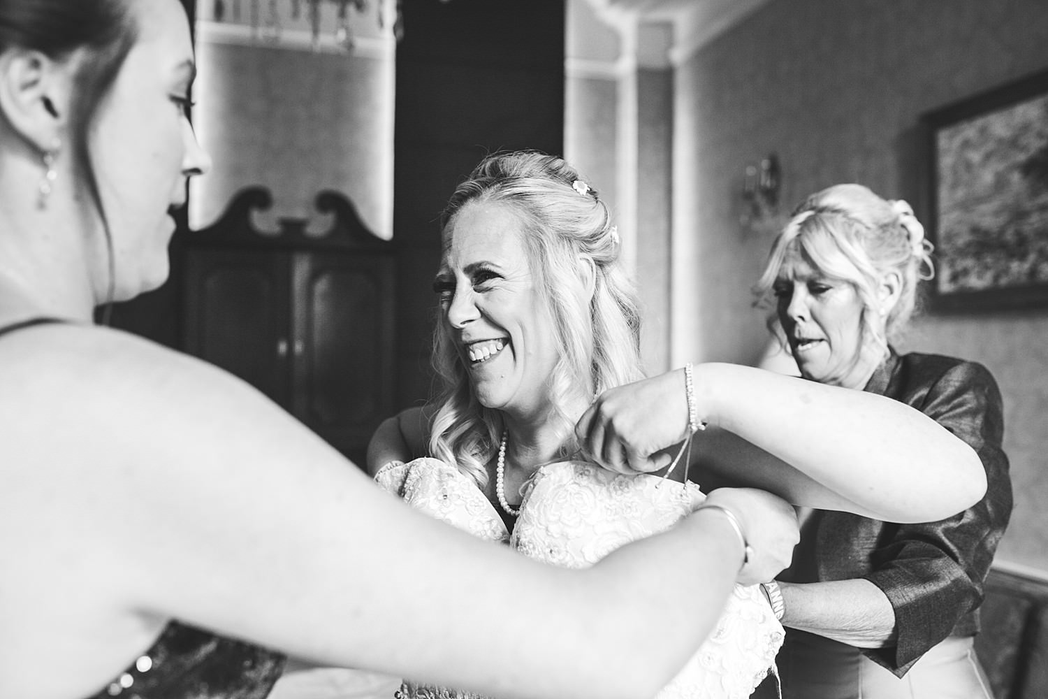 Festival wedding photographer cornwall shropshire