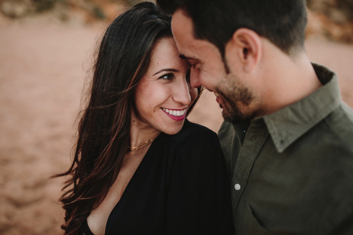 00006_868A6415-ASE_preboda_playa_engagement_weddingengagement_engagementsession_mar_ernestovillalba_cadiz.jpg