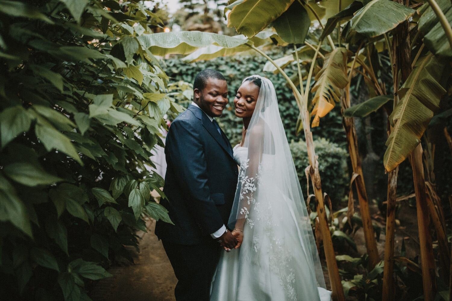 seville_wedding_photographer_hacienda_la_soledad_hotel_alfonsoxiii_fotografodebodas_sevilla_nigerian_wedding_145-.JPG