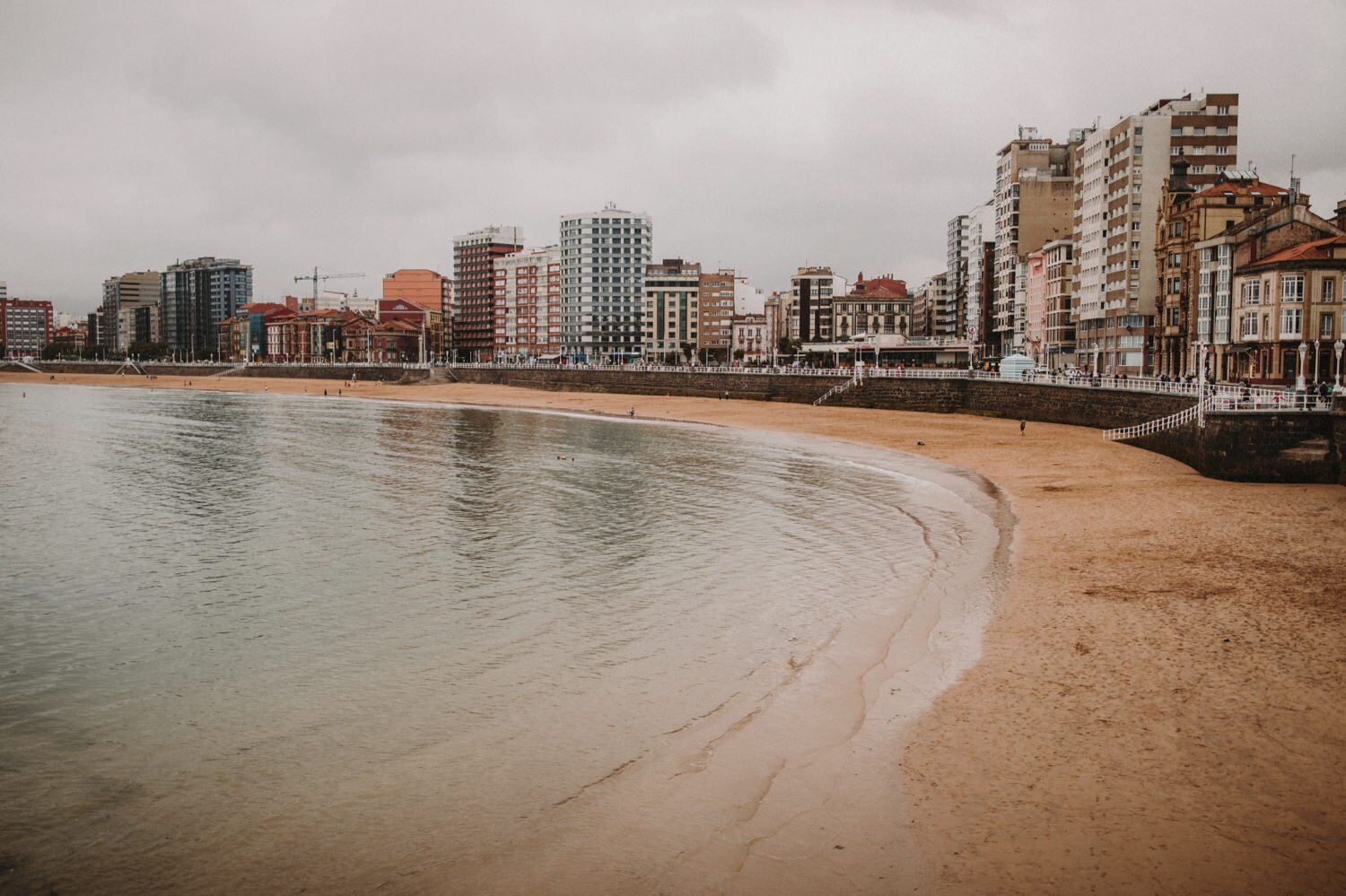 boda_en_palacio_de_la_riega_gijon_fotografo_de_bodas_en_gijon_ernesto_villalba_001-.JPG