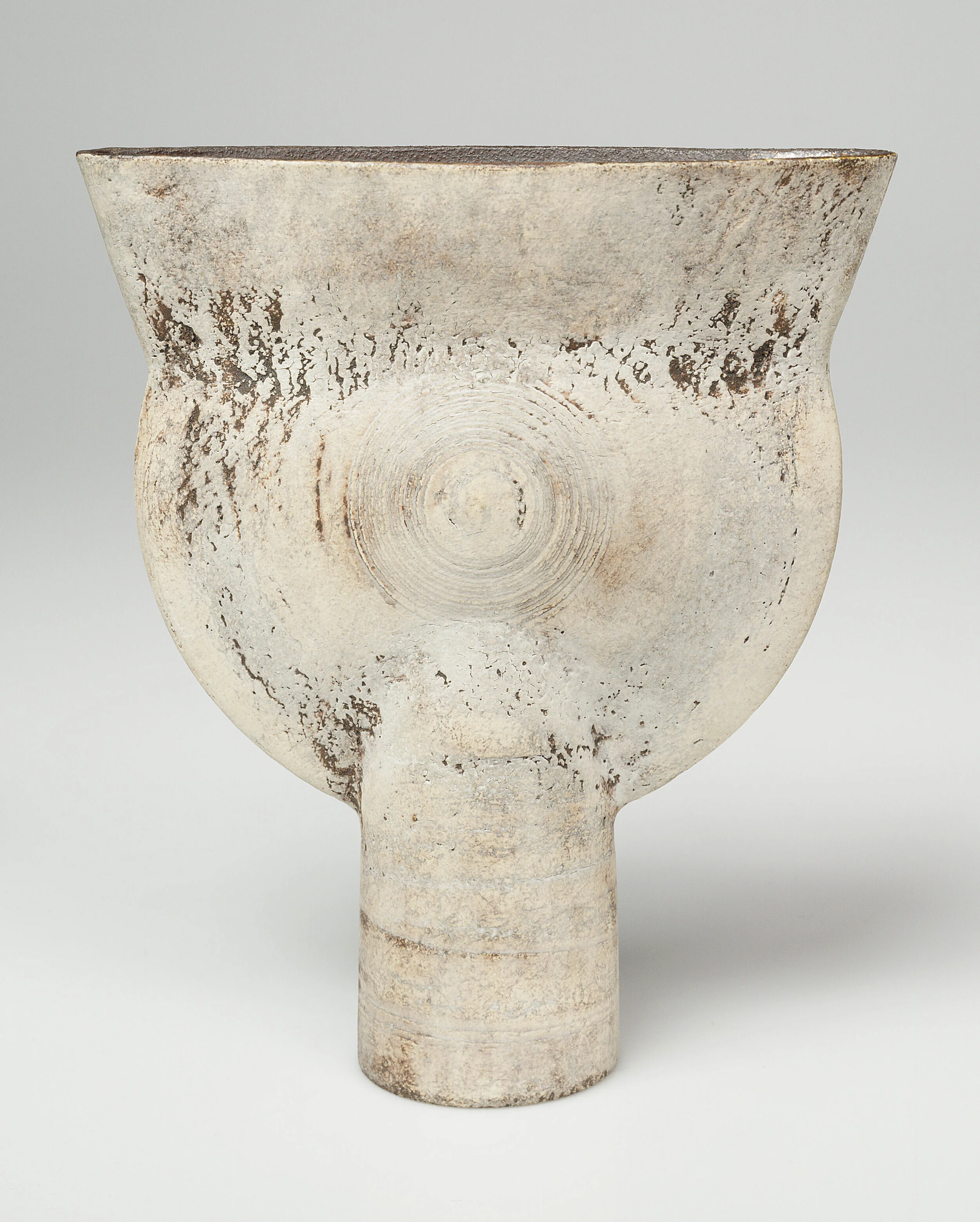 HANS COPER (8 April 1920 - 16 June 1981)