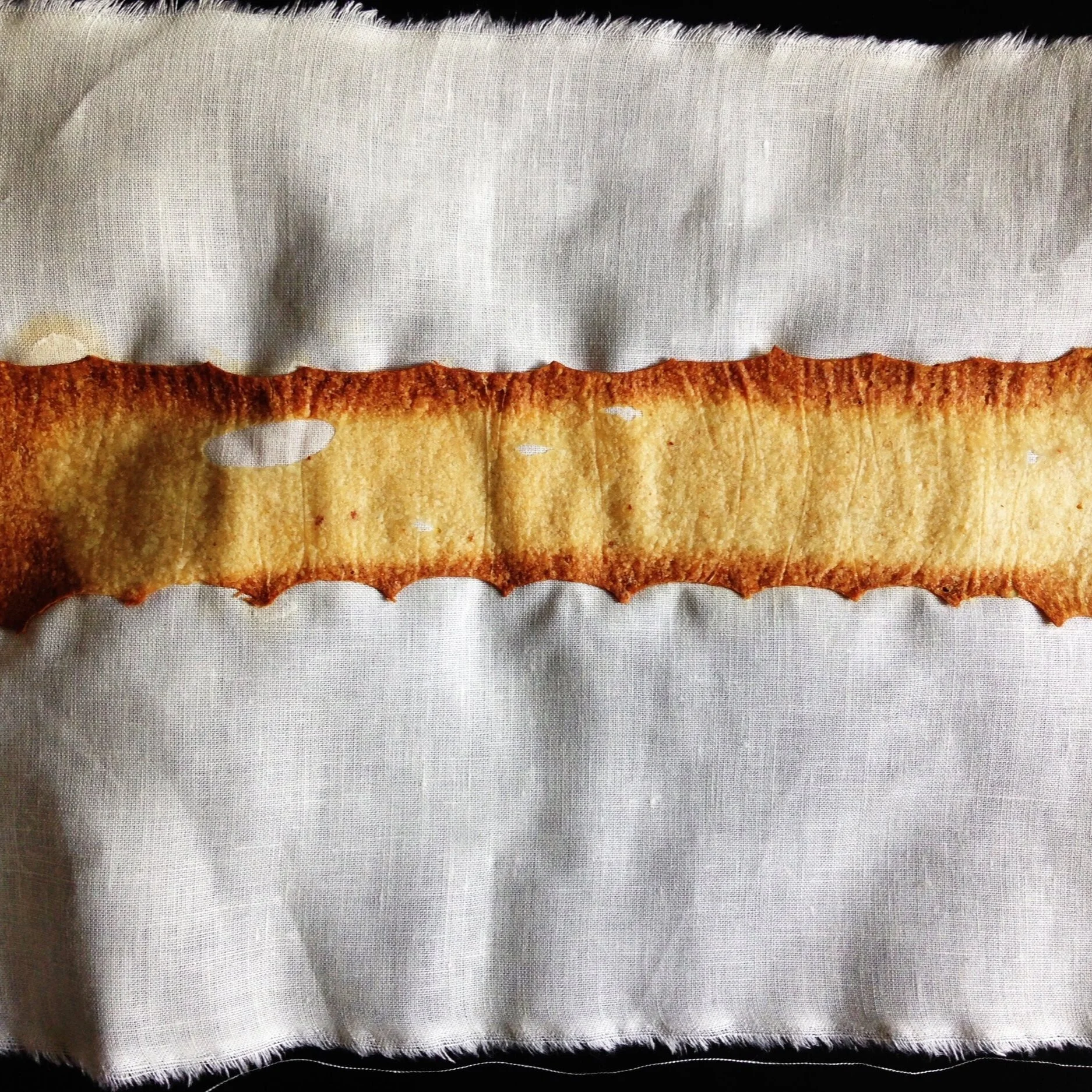 Images 17-24: Linda Brassington (2021) Experimental investigations on linen and wool.