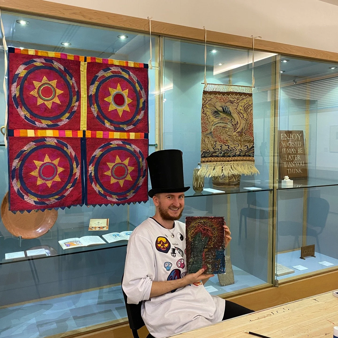 We were very happy to host a conversational and creative workshop led by artist Charlie Jenkins on behalf of @outsidein_uk an organisation that provides a platform for artists who encounter significant barriers to the art world due to health, disabil