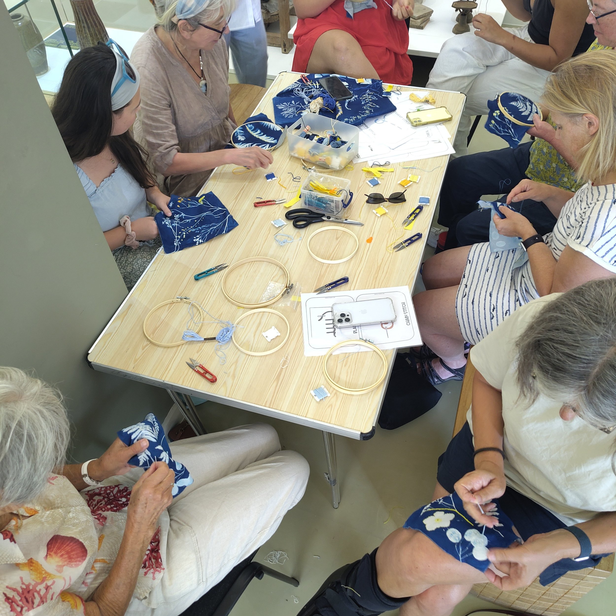 We were delighted to host a workshop as part of 'Marks of Belonging' craft community project: Stitch 

At the free creative workshop @louise_renae_anderson encouraged participants to explore creative stitch on cyanotype cloth.

Both complete beginner