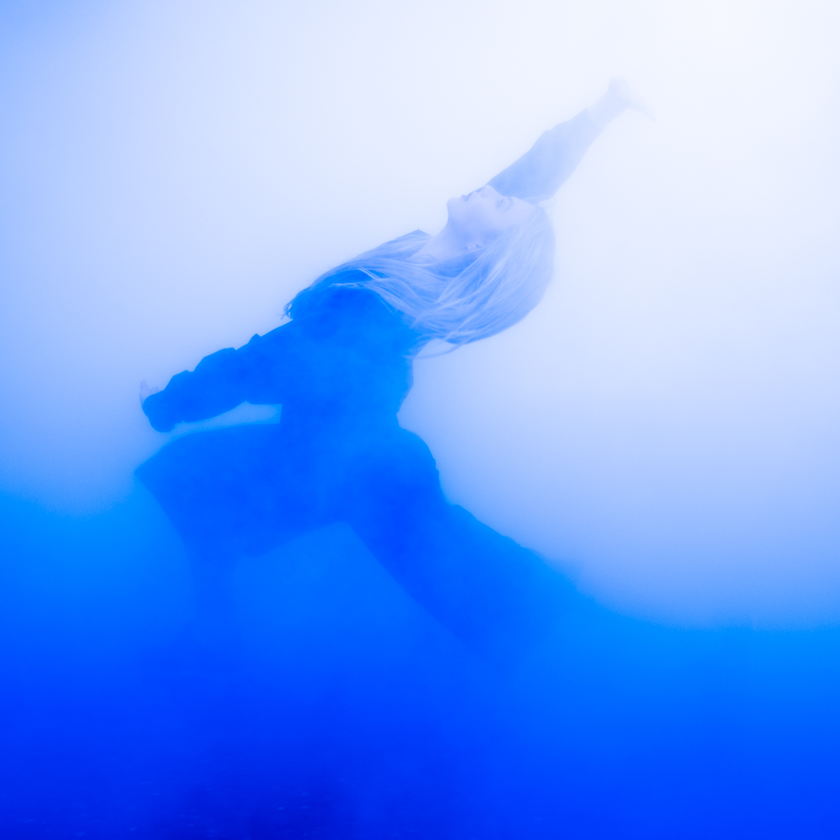 Contemporary Dancer Hayley Walker