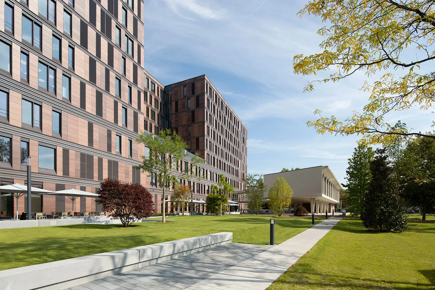 Frankfurt School of Finance & Management