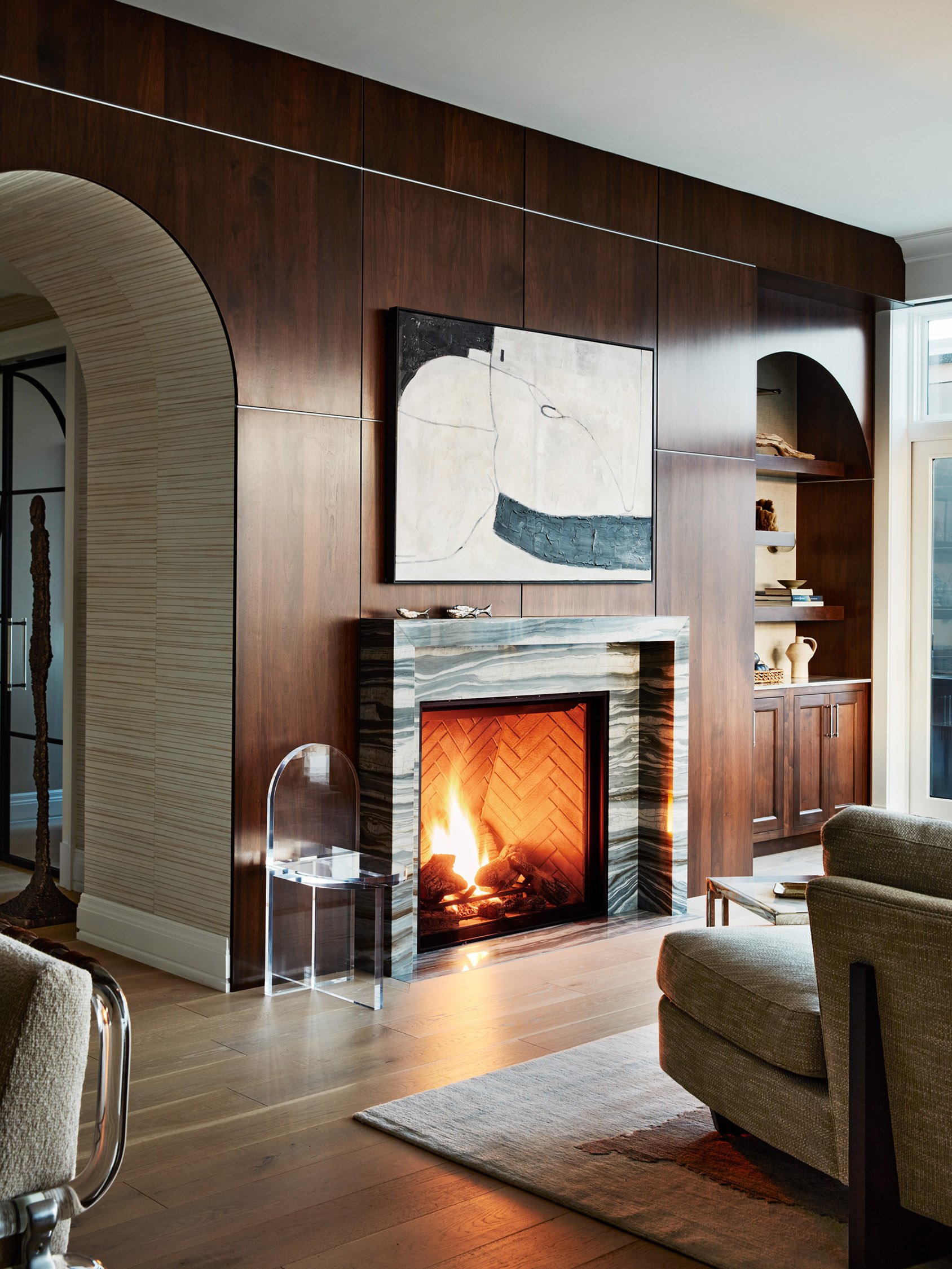nautical_noir_living_room_luxury_coastal_seaside_residence_boston_luxury_fireplace_modern_interior_design_trevor_fulmer.jpg